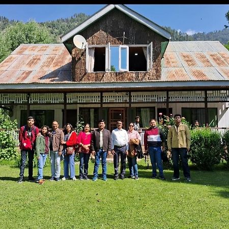 Pk Cottage Pahalgam Bagian luar foto