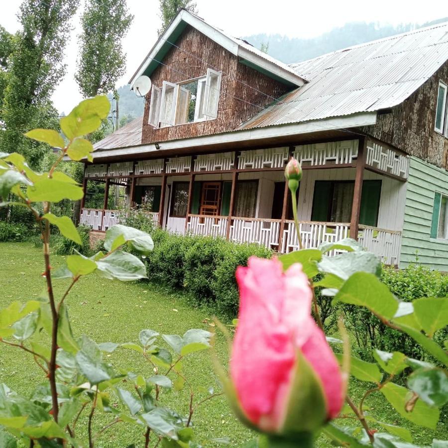 Pk Cottage Pahalgam Bagian luar foto