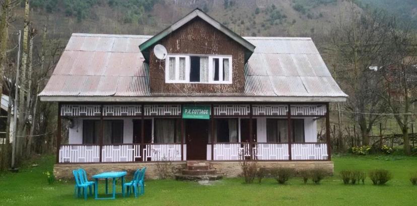 Pk Cottage Pahalgam Bagian luar foto