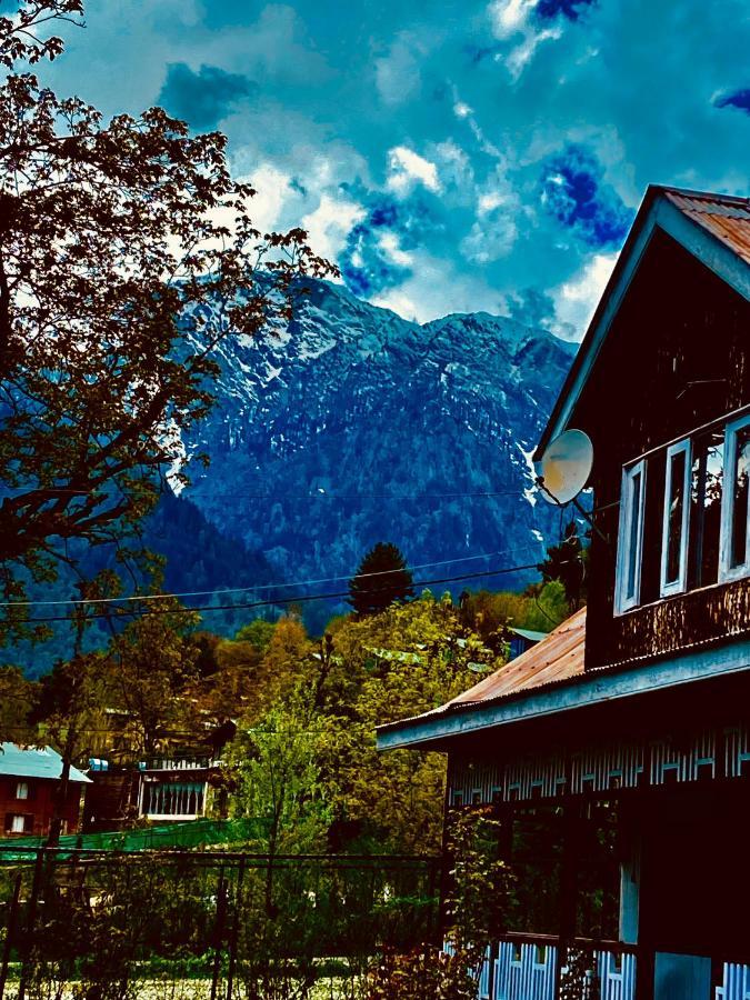 Pk Cottage Pahalgam Bagian luar foto
